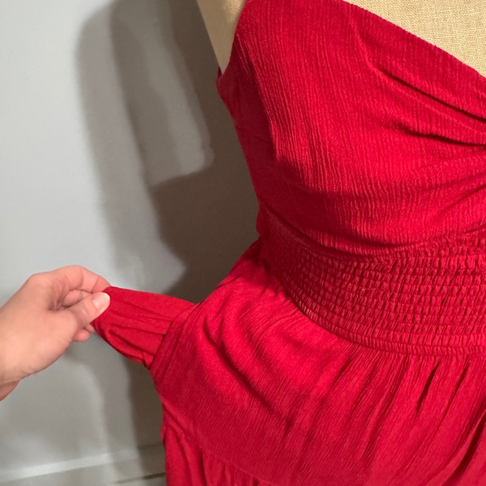 Hollister Strapless Red Dress - Picture 2 of 9